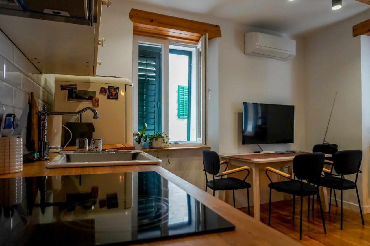 Tiramola Šibenik Exterior foto